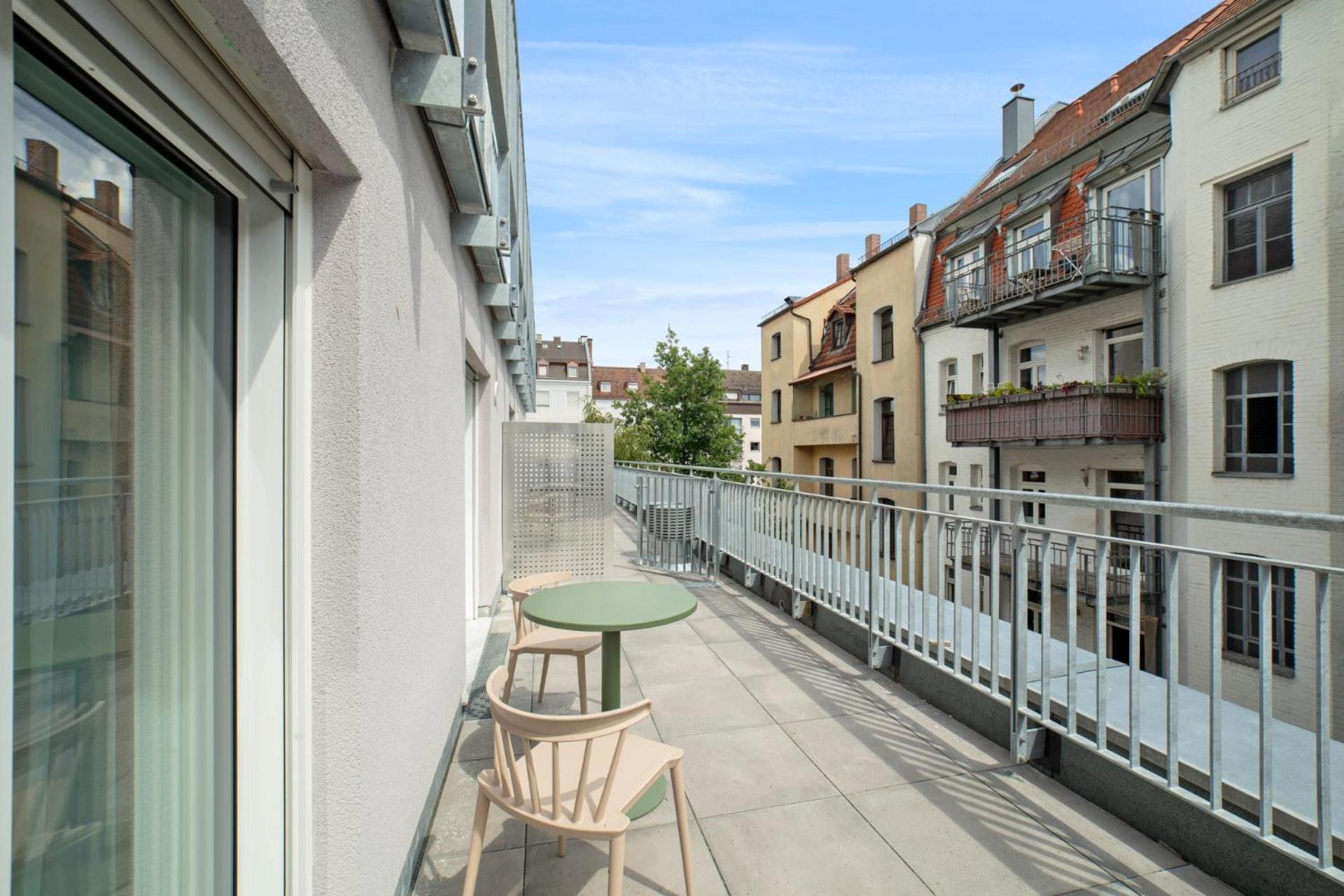 Limehome Nuremberg Celtisplatz Ruang foto